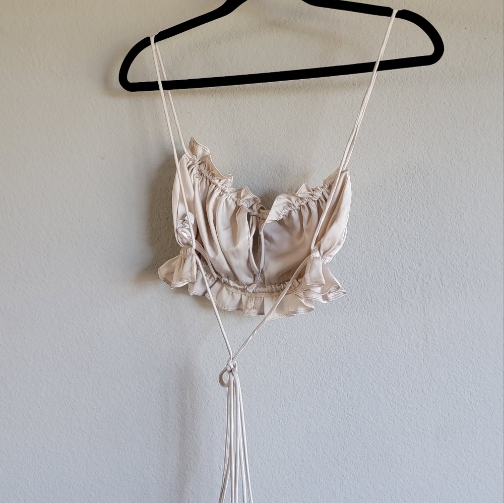 Rare Intimately Free People Satin Ruffle Trimming Open Back Top - Picture 3 of 5